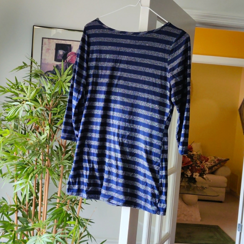Green Envelope W Sz. M Stretch 3/4 length sleeve blue/silver Top